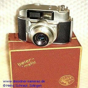beiermatic (Version 1) ab 1961 (mit Metall-Messtaste neben Zubehrschuh)