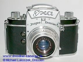 Exa #242553 mit E. Ludwig Meritar 2,9/50; schwarze genormte Blitzbuchsen M/X (1953)
