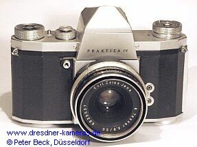 Praktica IV - seltene Variante mit kleinerem und verkrztem Schriftzug