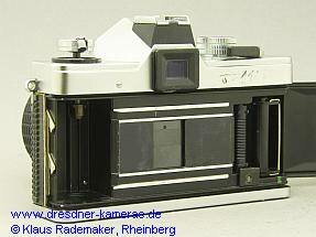 Praktica MTL 3 (hier eine in Kleinserie gefertigte Halbformatvariante, Tterlichtbildkamera)