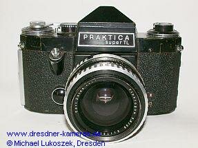 Praktica super TL mit schwarzem Gehuse