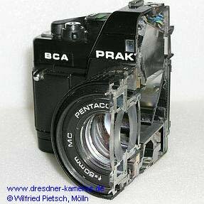 Querschnitt einer Praktica BCA mit Pentacon Prakticar 1,8/50 - jetzt in einer privaten Sammlung